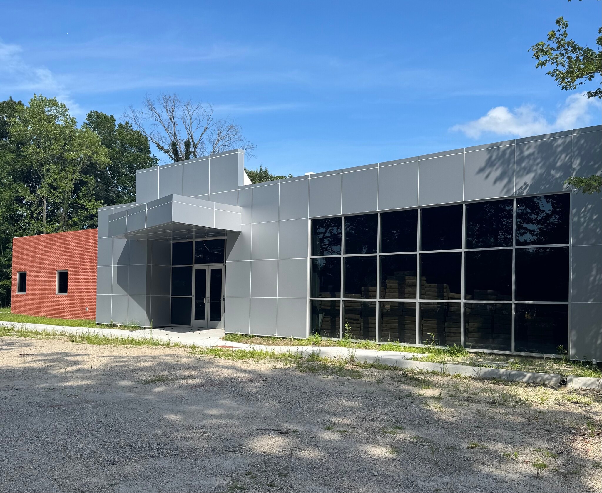 4420 Expressway Dr, Virginia Beach, VA for Rent