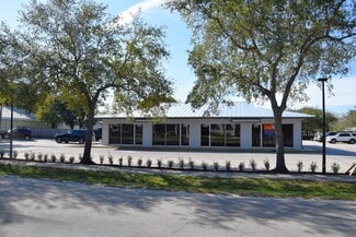 Jupiter, FL Retail - 200-220 Hibiscus St