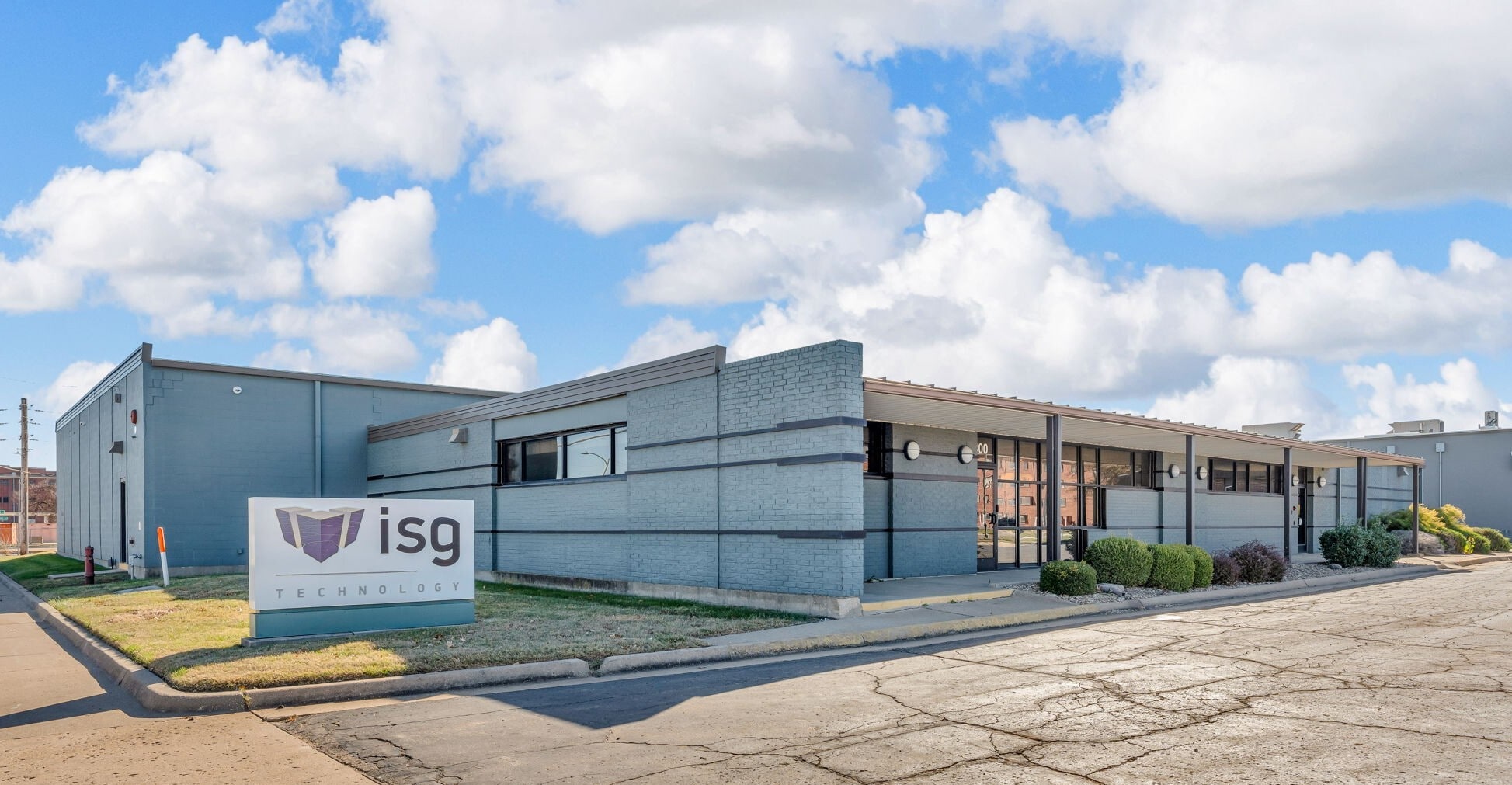 400 SE Jefferson St, Topeka, KS for Sale