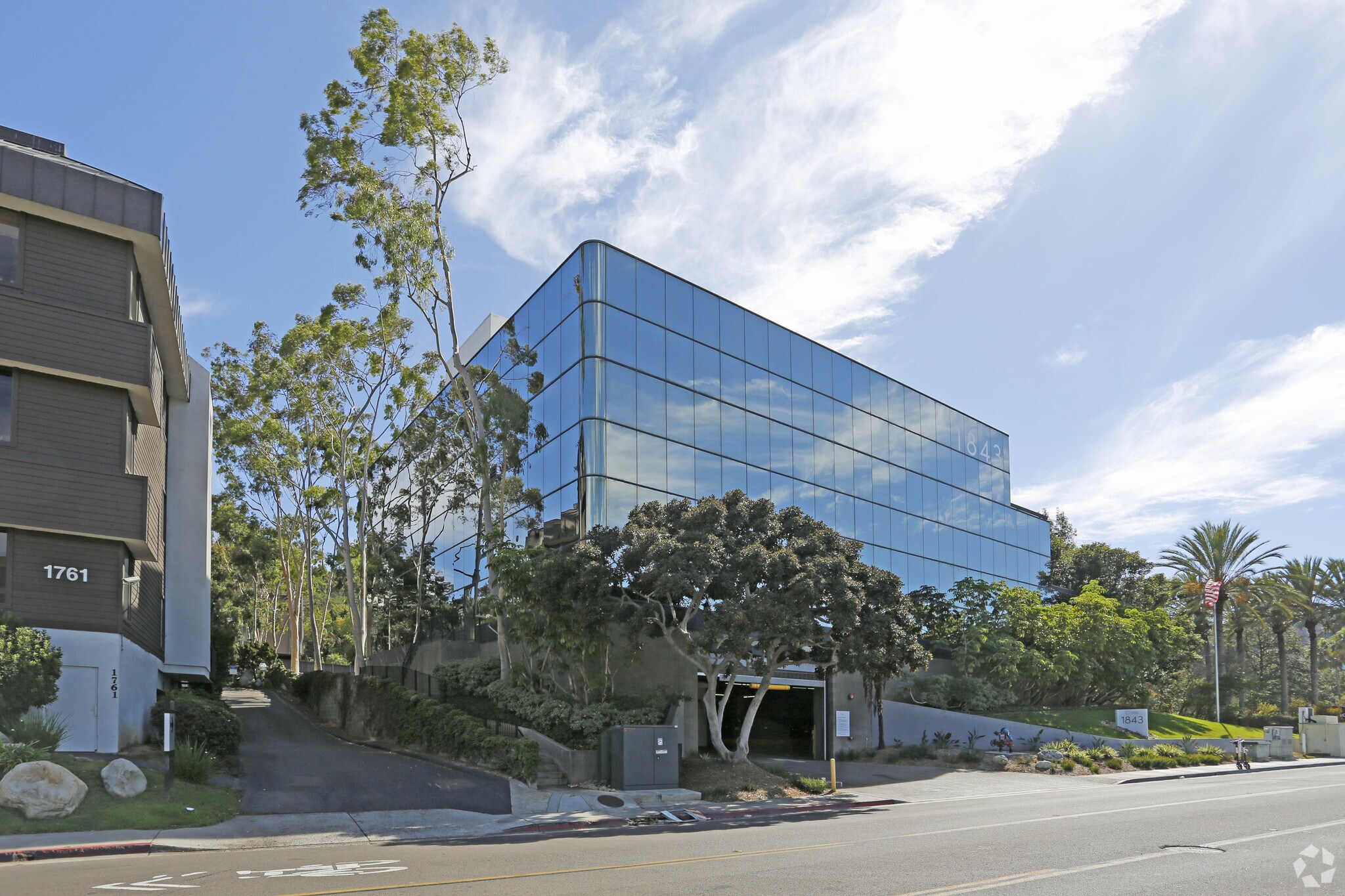 1843 Hotel Cir S, San Diego, CA for Sale
