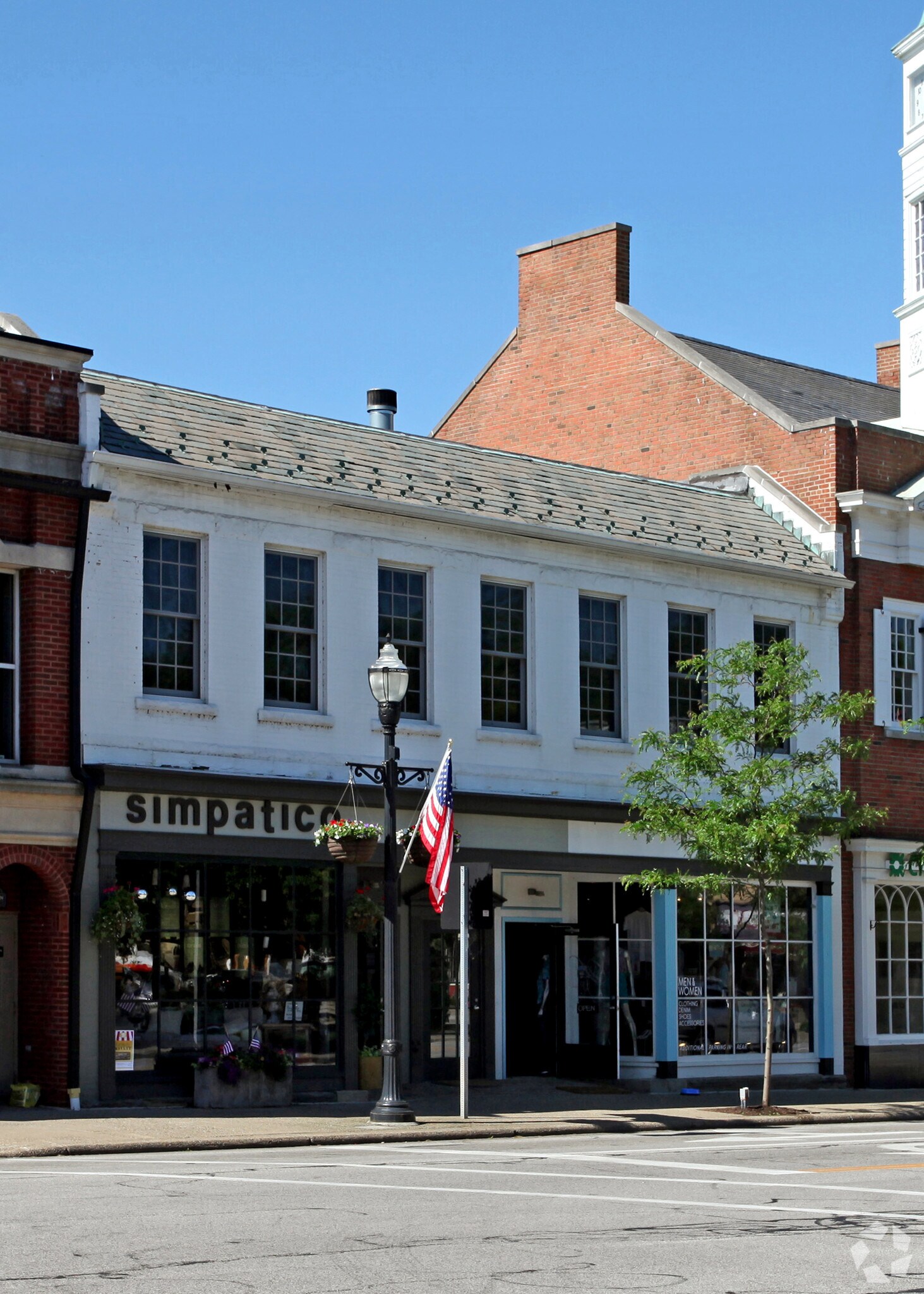 8 E Washington St, Chagrin Falls, OH for Rent