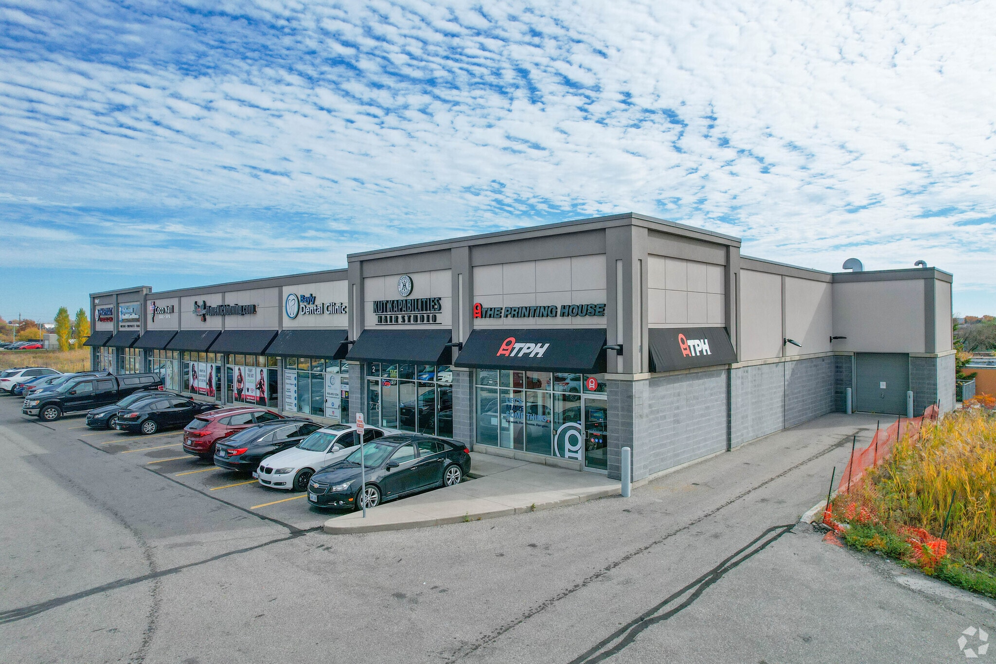 1635 Bayly St, Pickering, ON for Rent
