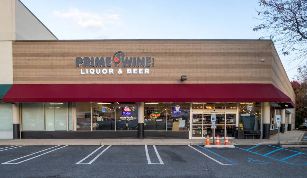 396 N State Rt 17, Paramus, NJ for Rent