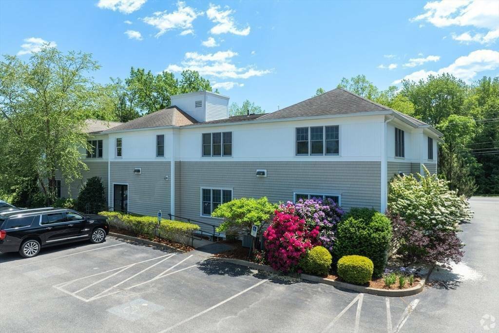 68 Evergreen St, Kingston, MA for Rent