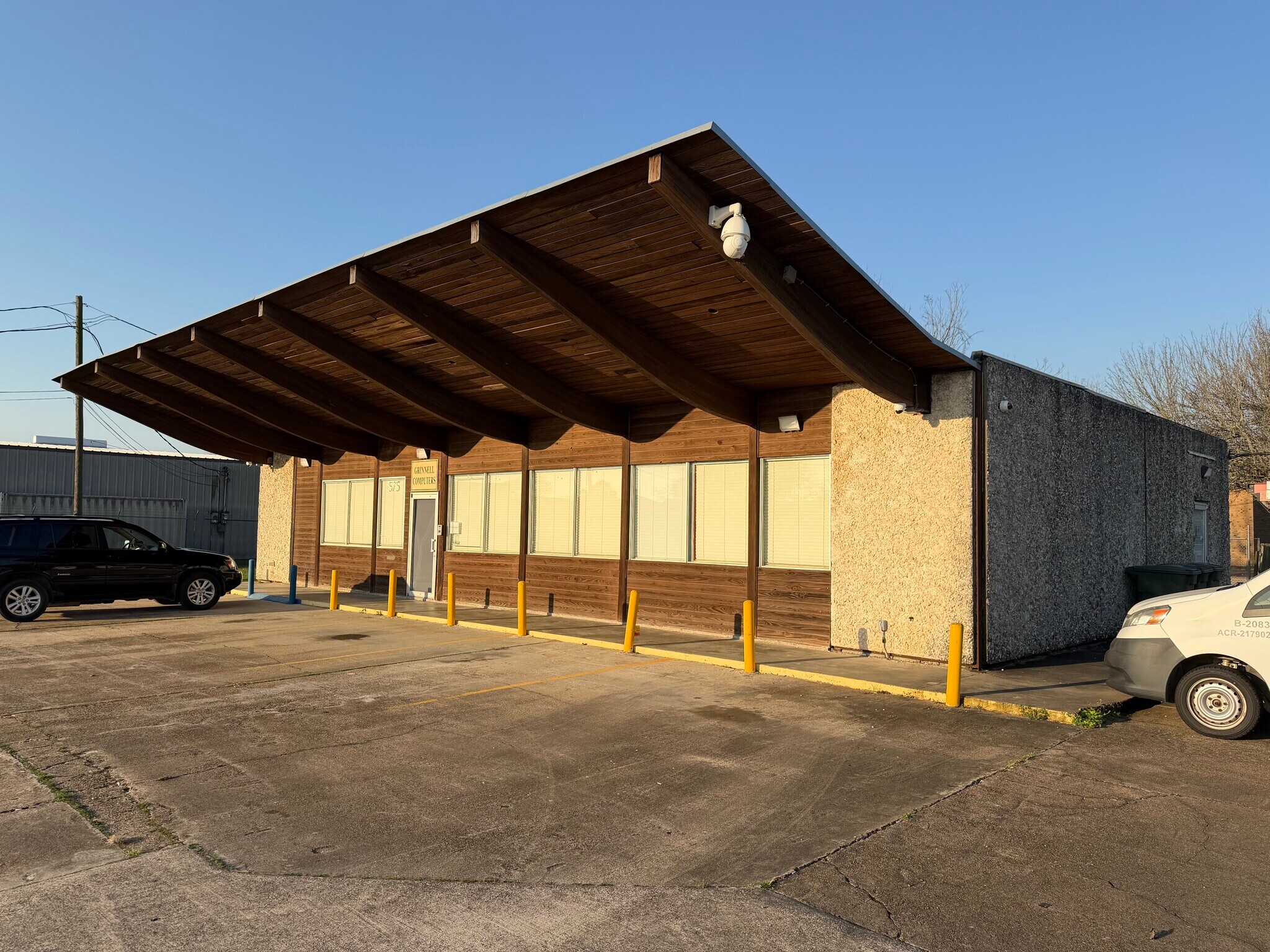 575 7th St, Beaumont, TX for Rent