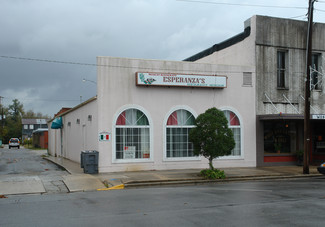 Burgaw, NC Retail - 110 W Fremont St