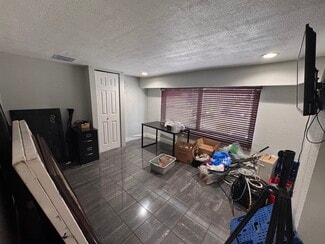 Hialeah, FL Warehouse - 3901 W 18th Ave