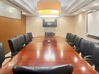 Chicago, IL Coworking Space - 125 S Wacker Dr