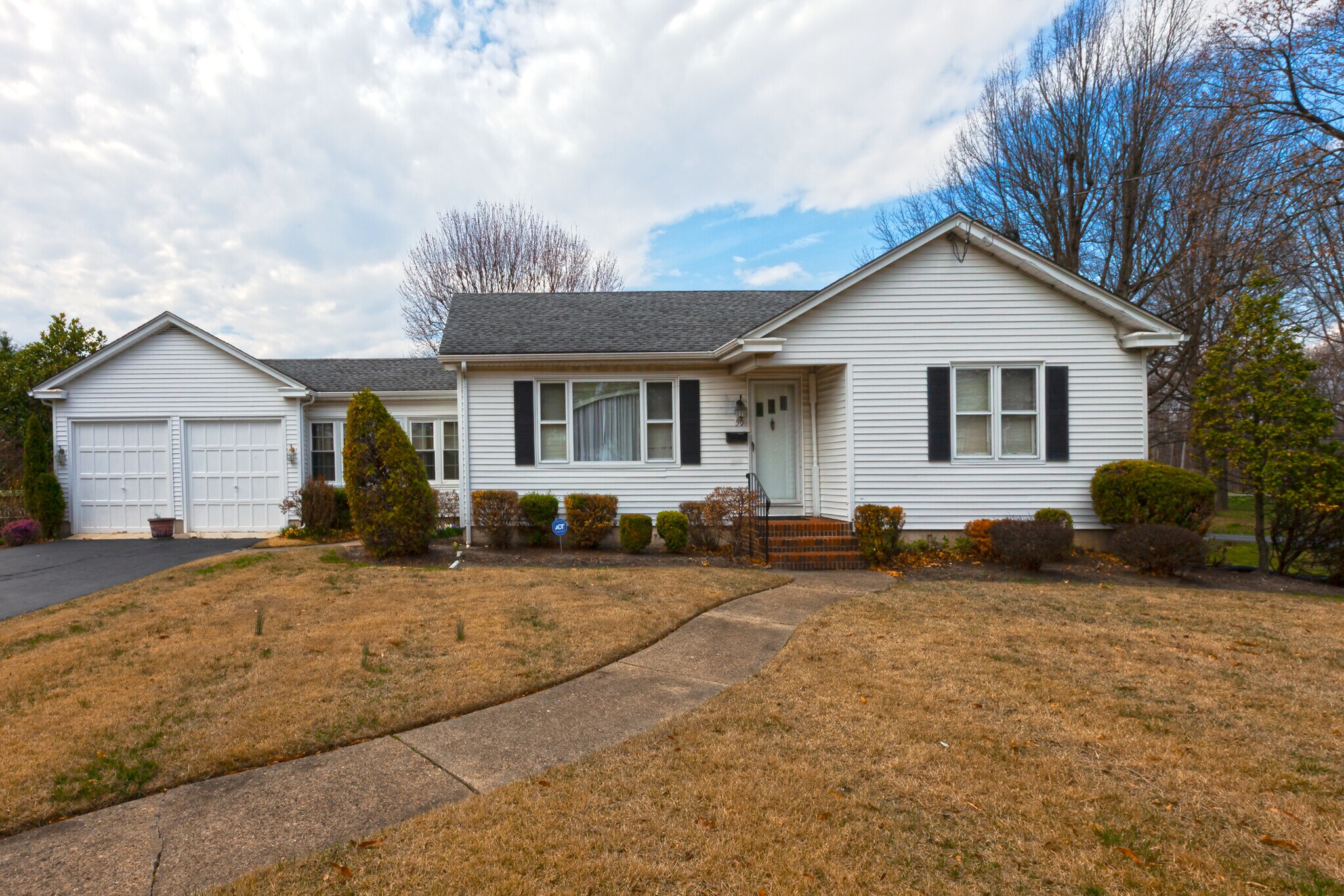 30 Cooper Ave, Marlton, NJ for Sale