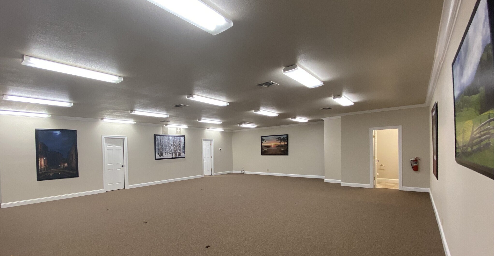 833 Mistletoe Ln, Redding, CA for Rent