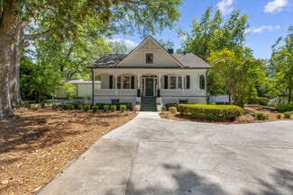 Stone Mountain, GA Restaurant - 5459 E Mountain St