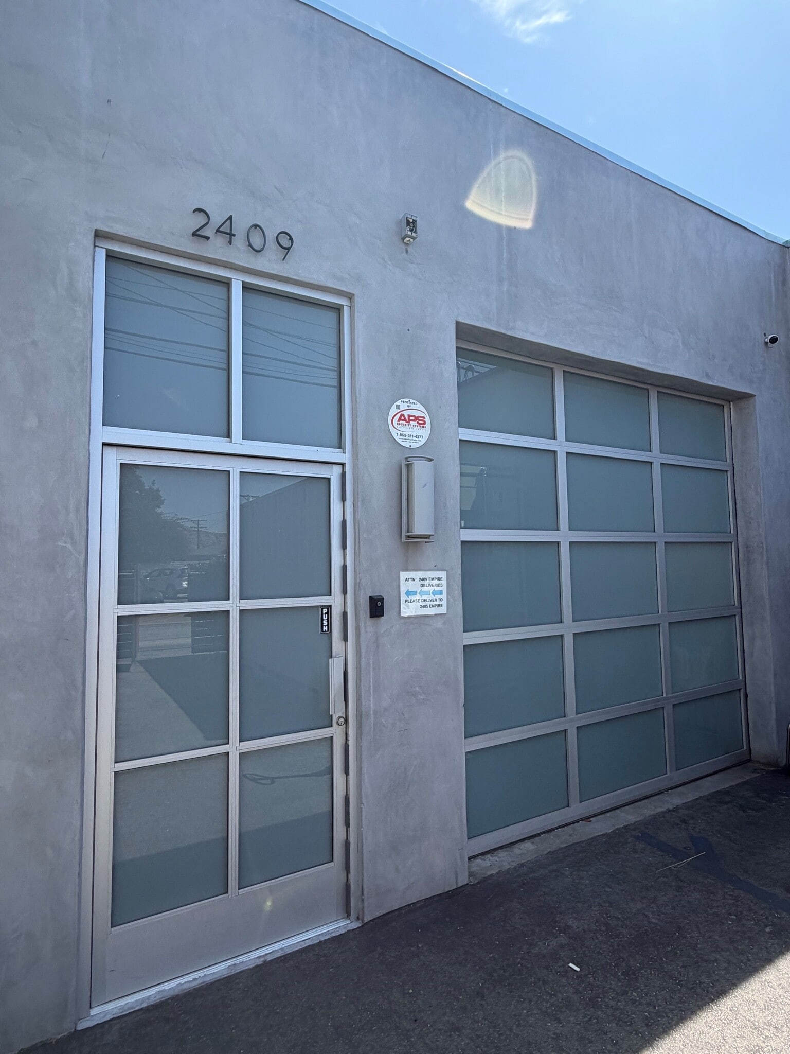 2409 W Empire Ave, Burbank, CA for Rent