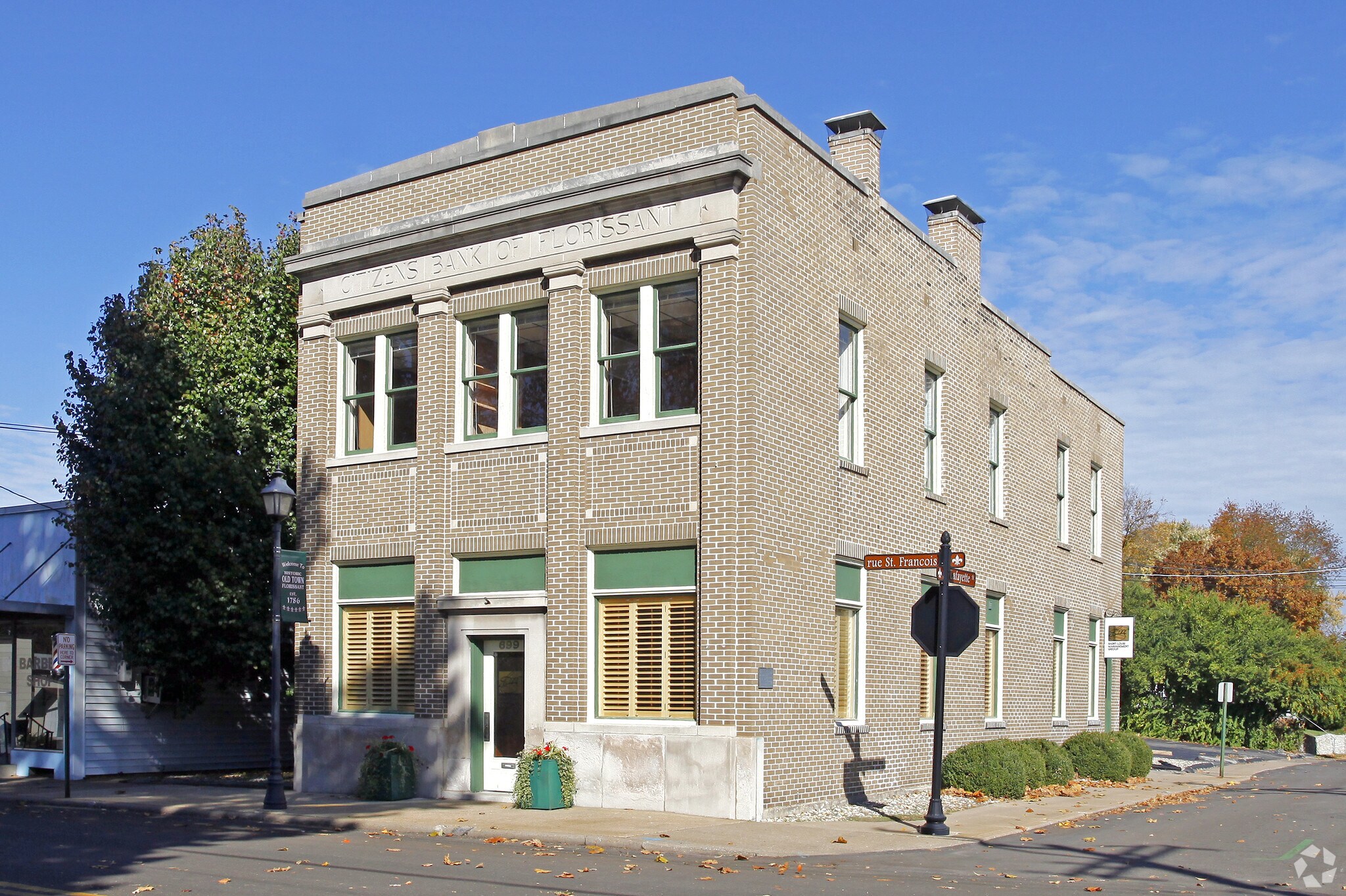 699 Rue St Francois St, Florissant, MO for Sale