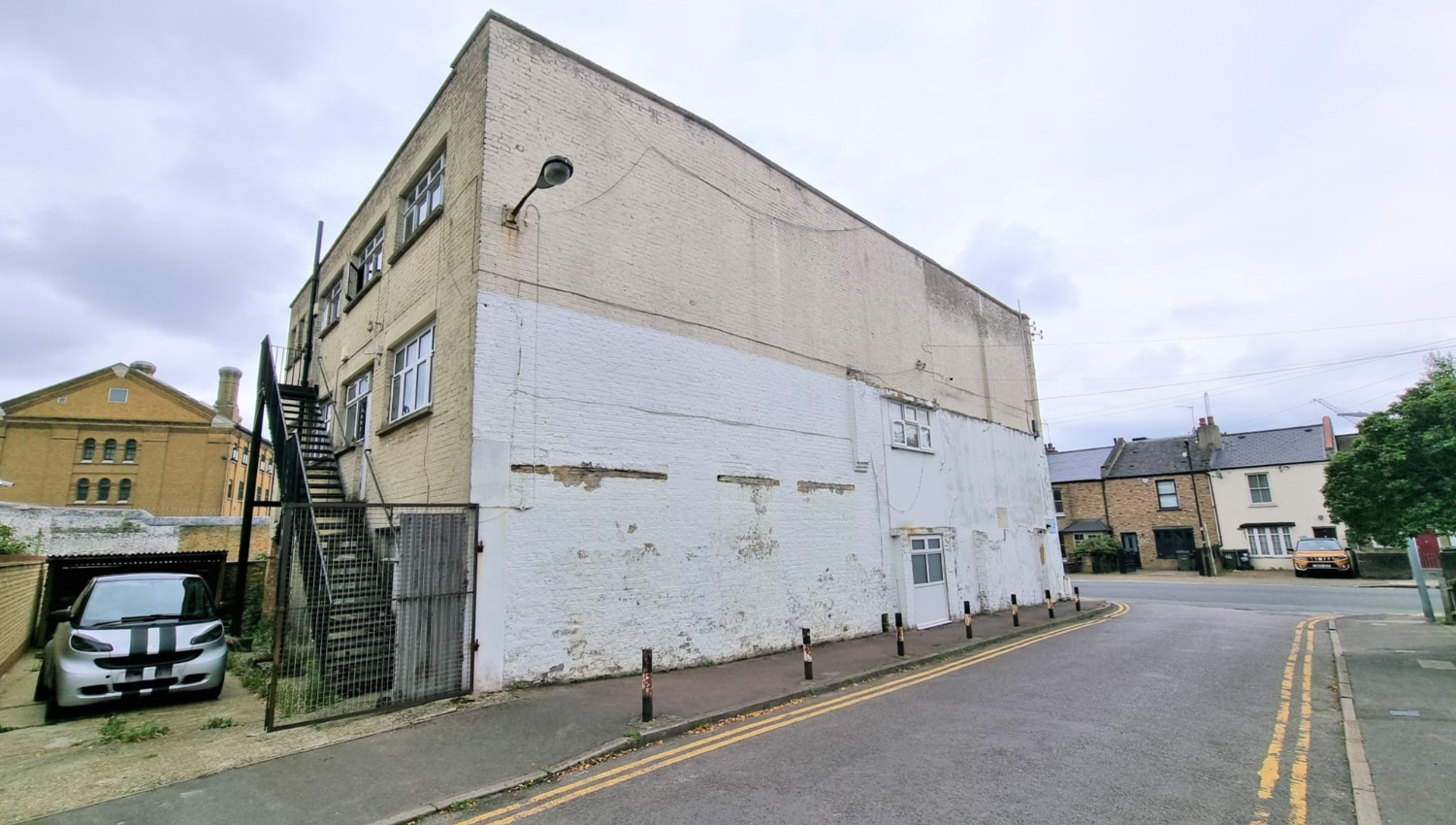 215 Lyham Rd, London, LND for Sale