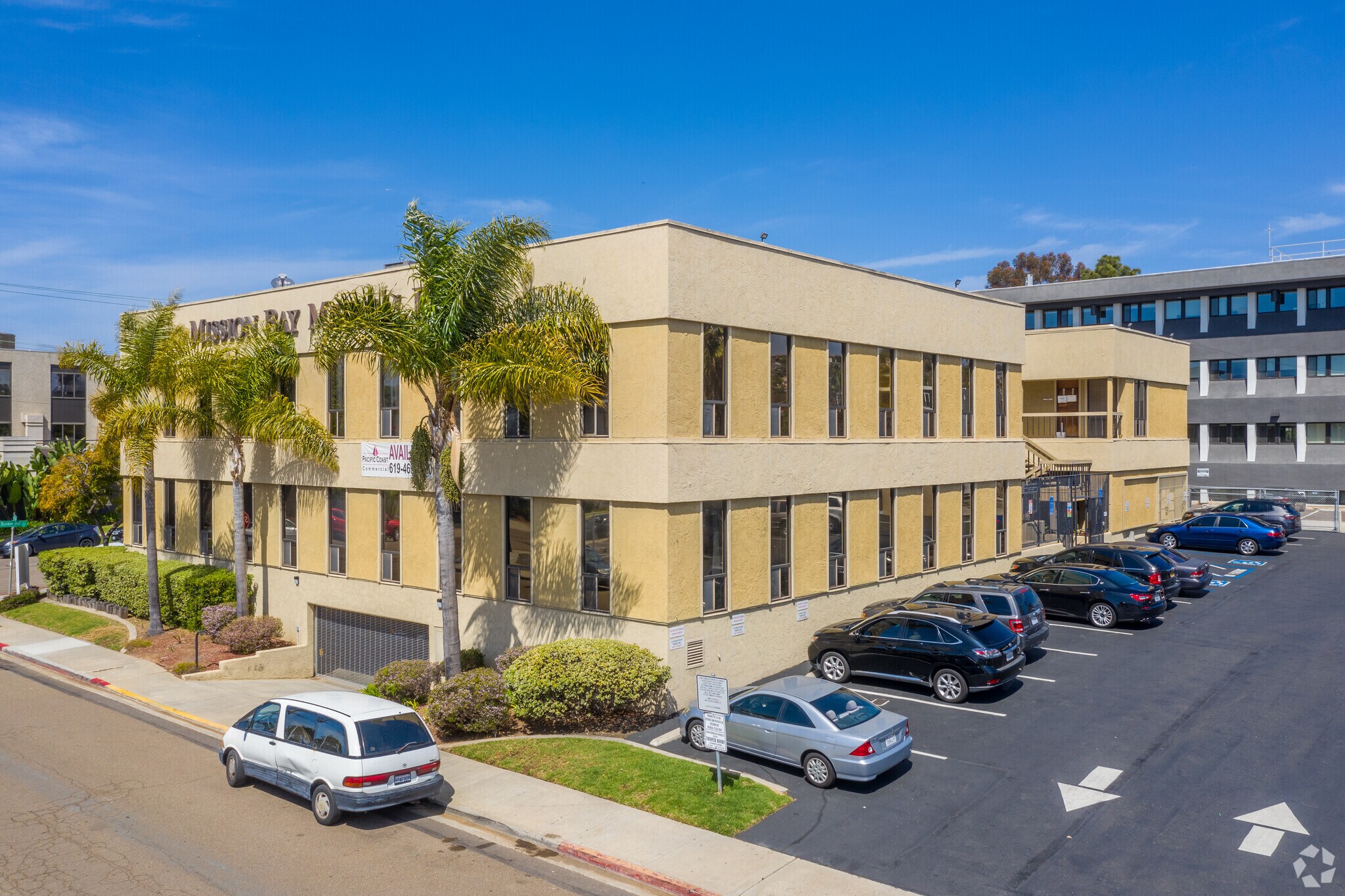 3023 Bunker Hill St, San Diego, CA for Rent
