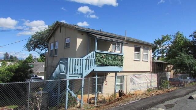 1925 Eureka Way, Redding, CA for Sale