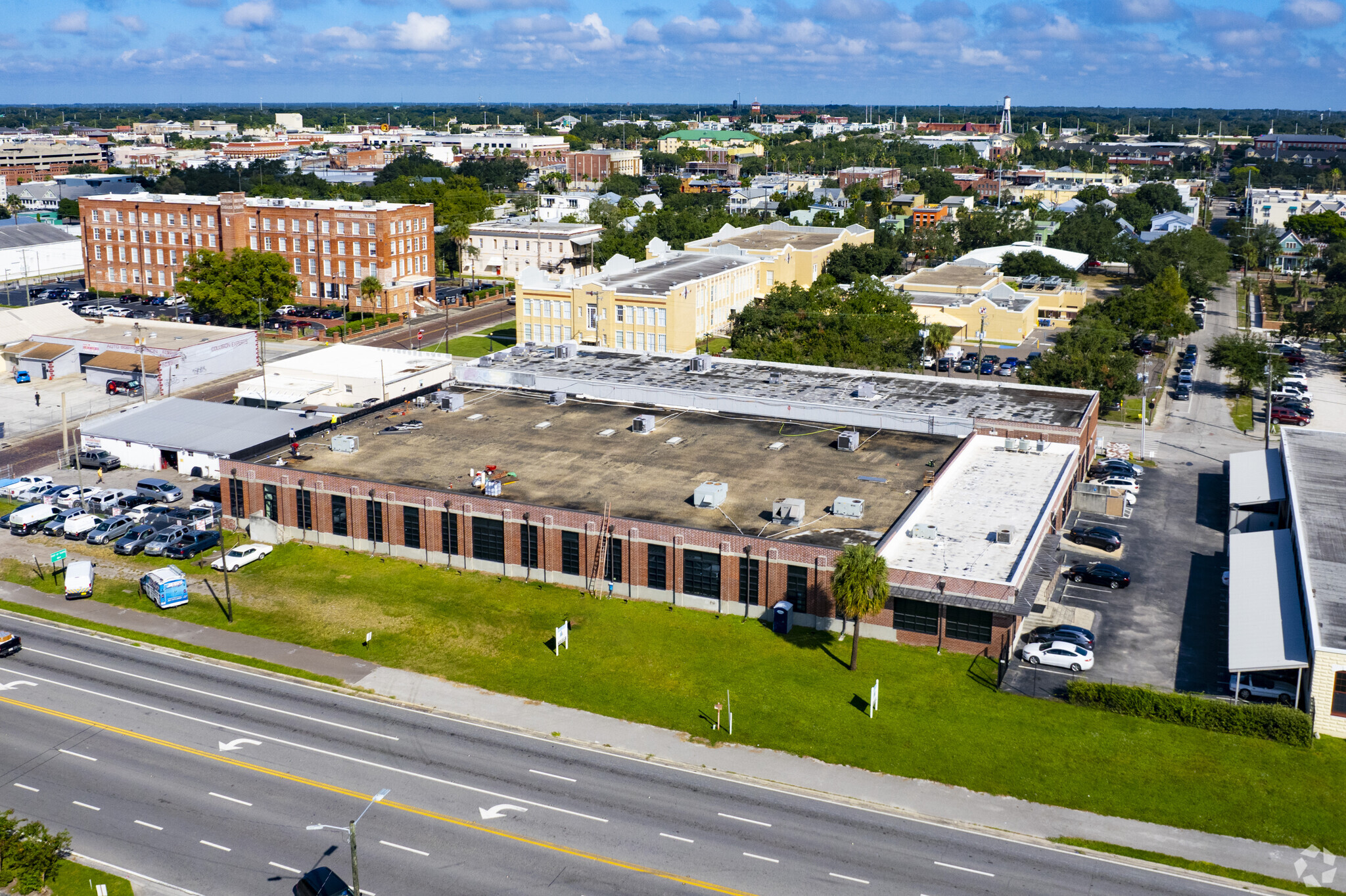 1925 E 2nd Ave, Tampa, FL for Rent
