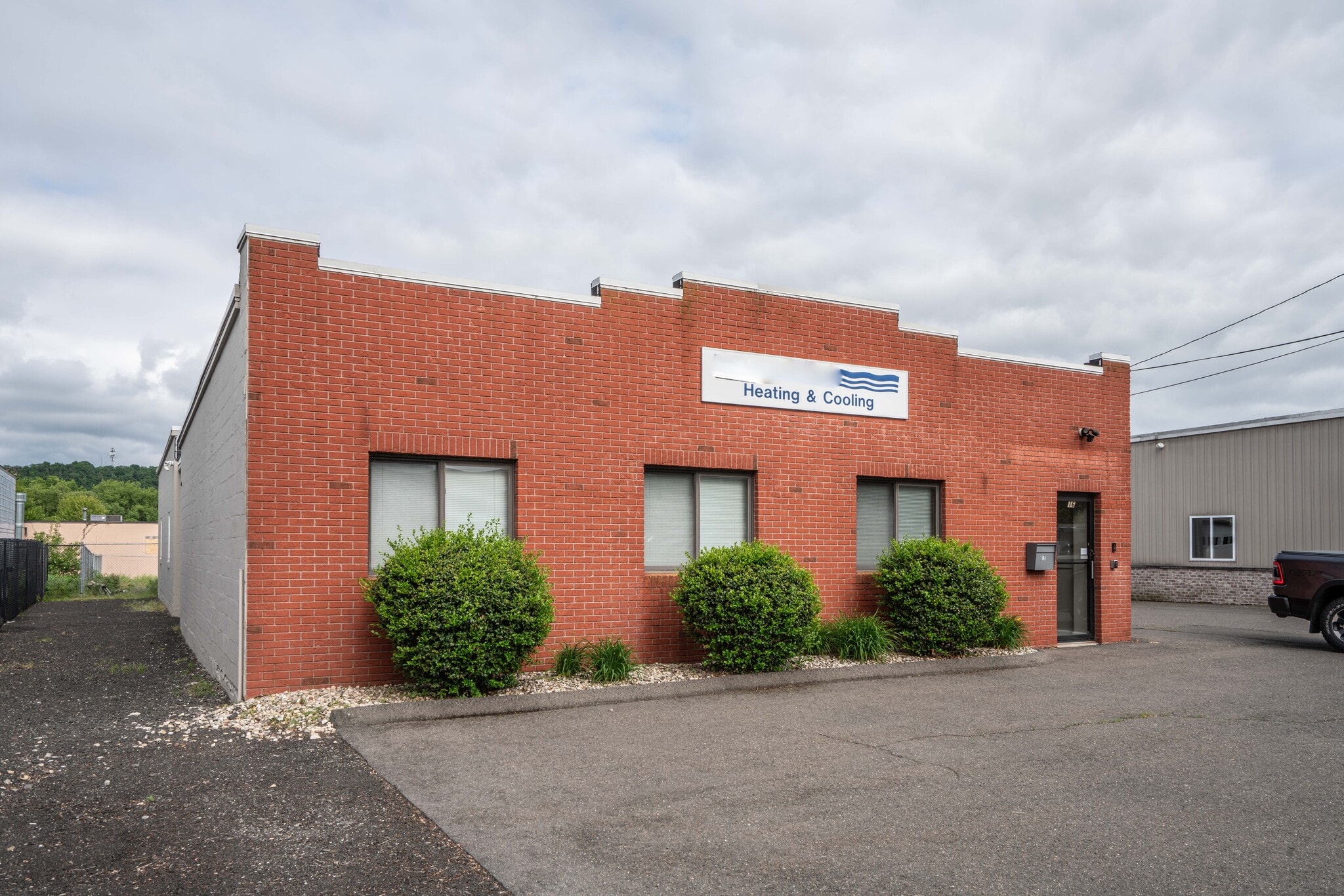 16 Custer St, West Hartford, CT for Rent