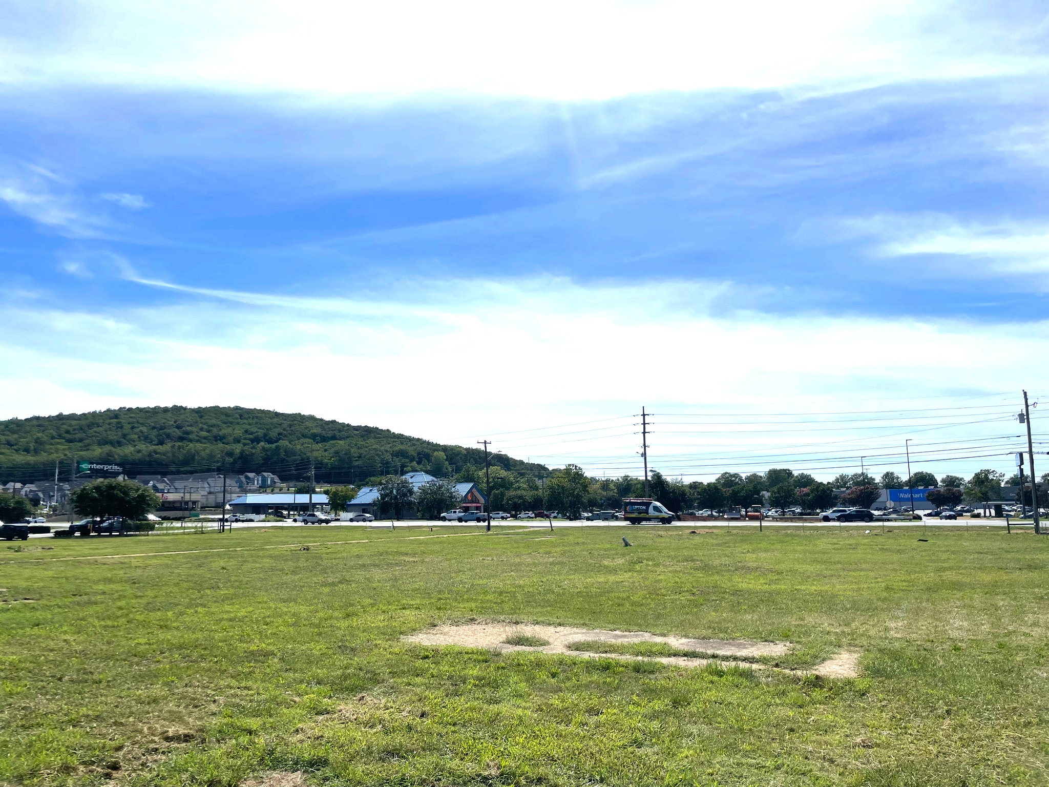 11801 Memorial Pky S, Huntsville, AL for Sale