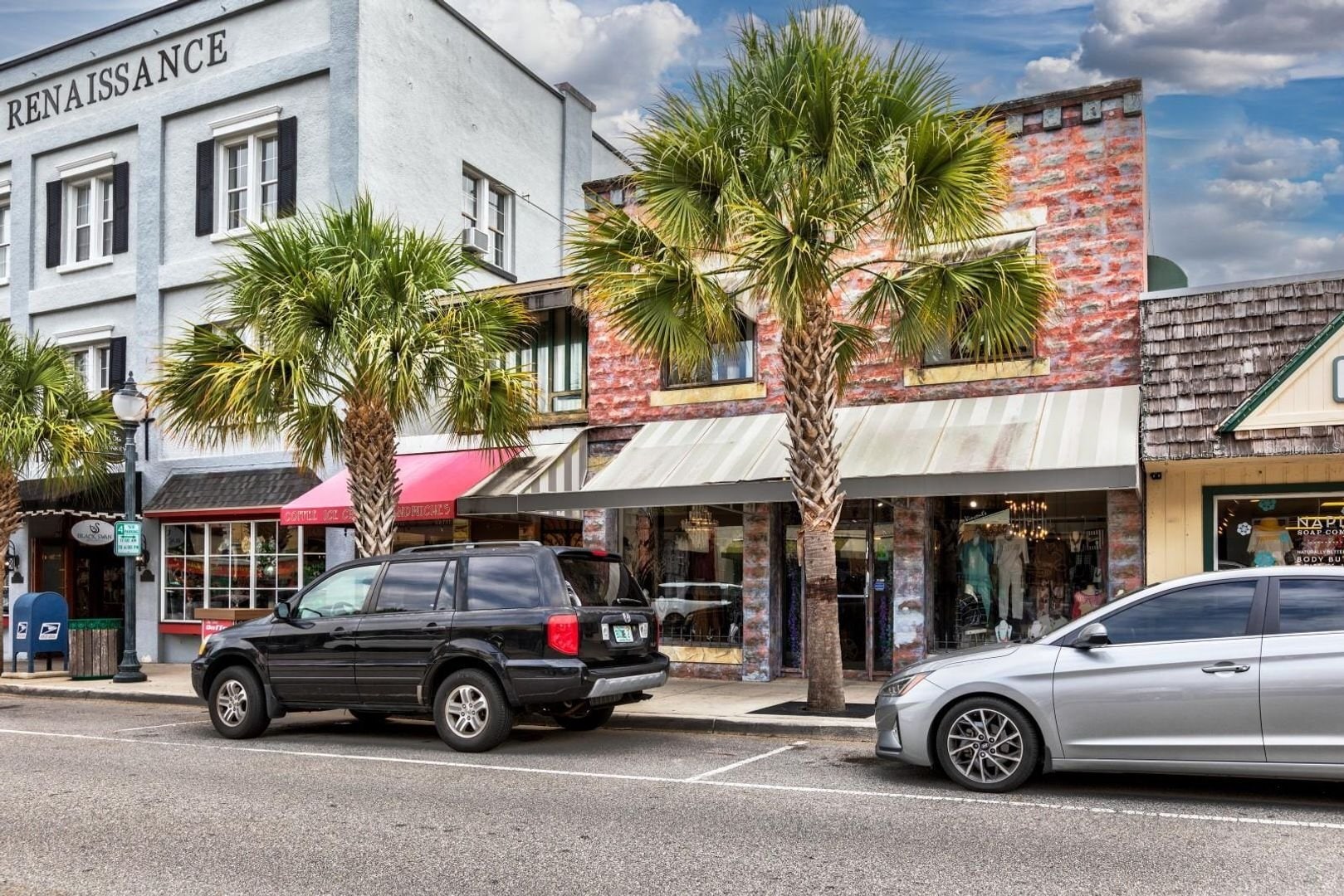 427 N Donnelly St, Mount Dora, FL for Rent