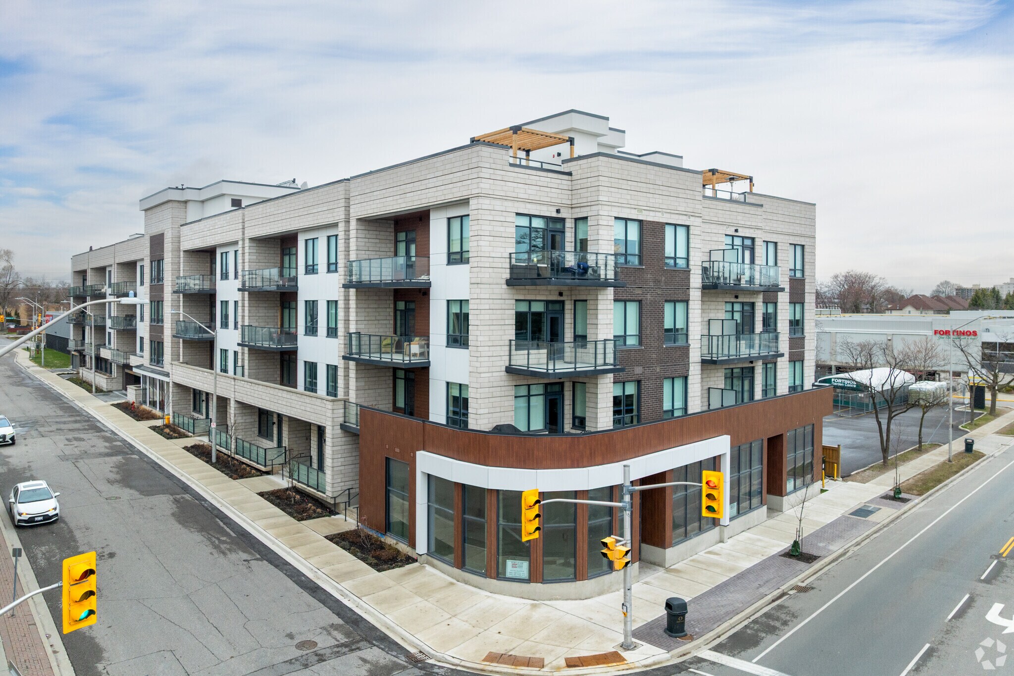 123 Maurice Dr, Oakville, ON for Rent