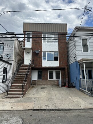West New York, NJ Apartments - 110 Westover Pl