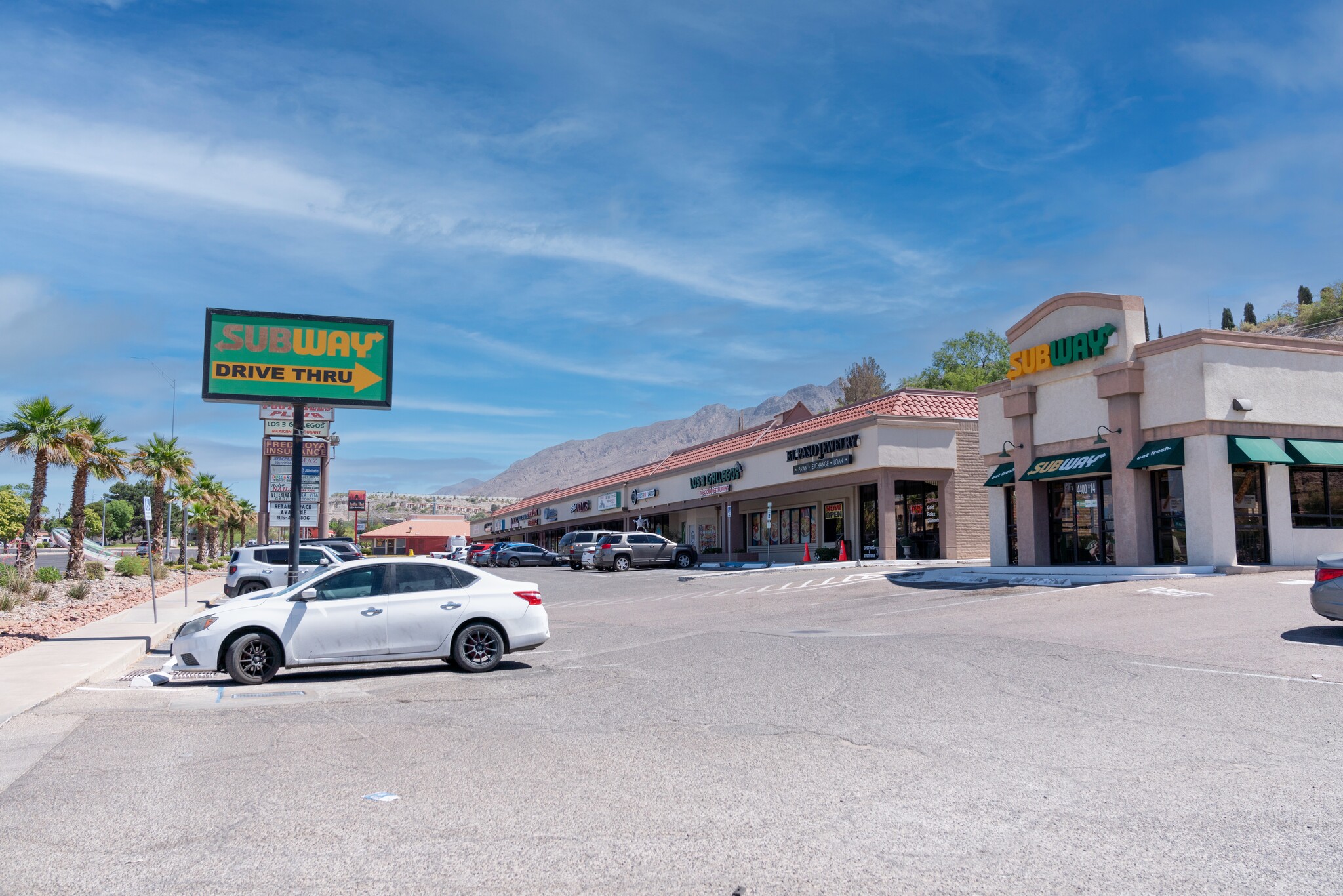 4400 N Mesa St, El Paso, TX for Rent