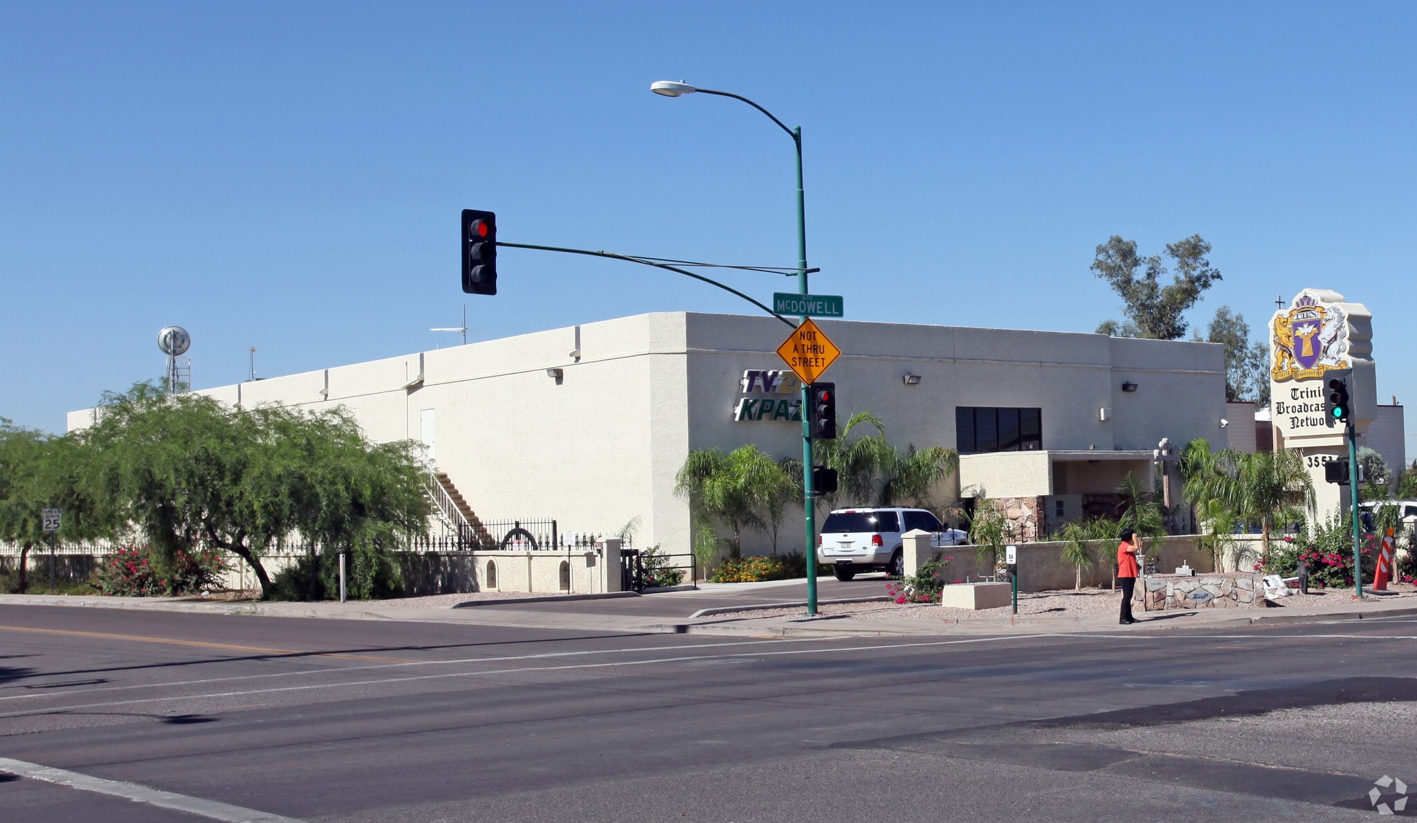 3551 E McDowell Rd, Phoenix, AZ for Rent