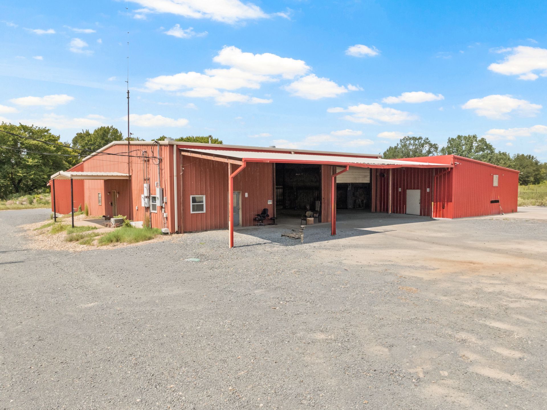 450 County Road 1312, Mount Pleasant, TX for Sale