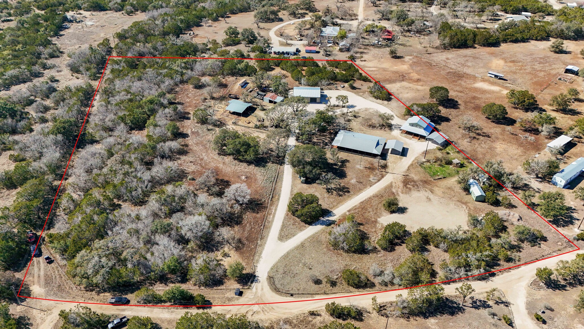 165 Mari B Dr E, Center Point, TX for Sale