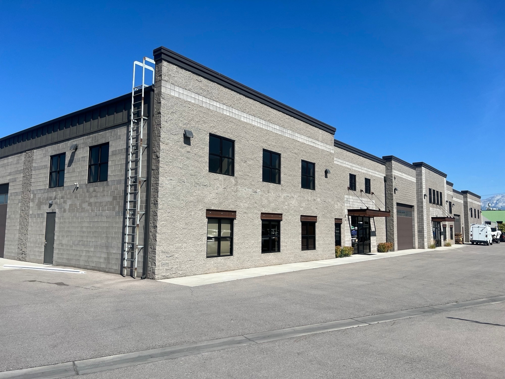 472 E 1750 N, Vineyard, UT for Rent