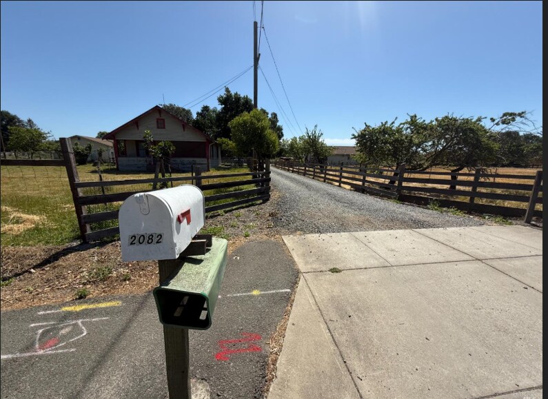 2082 Fulton Rd, Santa Rosa, CA for Sale