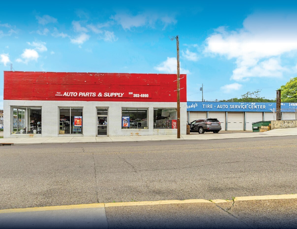 653 Walnut St, East Liverpool, OH for Sale