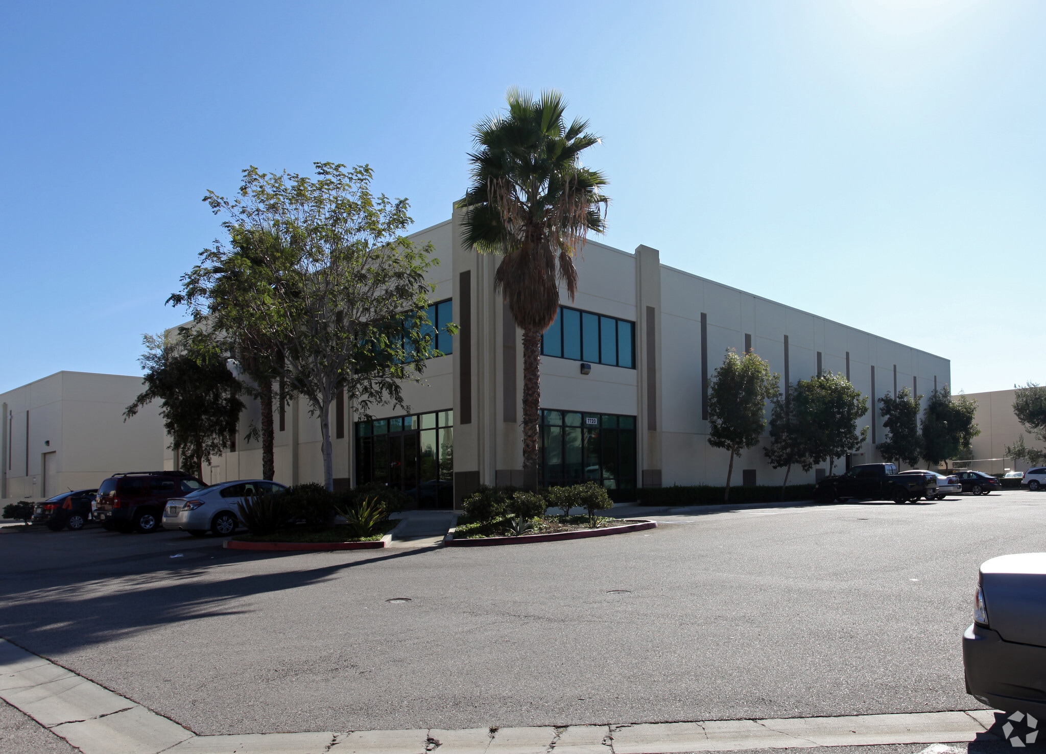 7720 Airport Business Pky, Van Nuys, CA for Rent