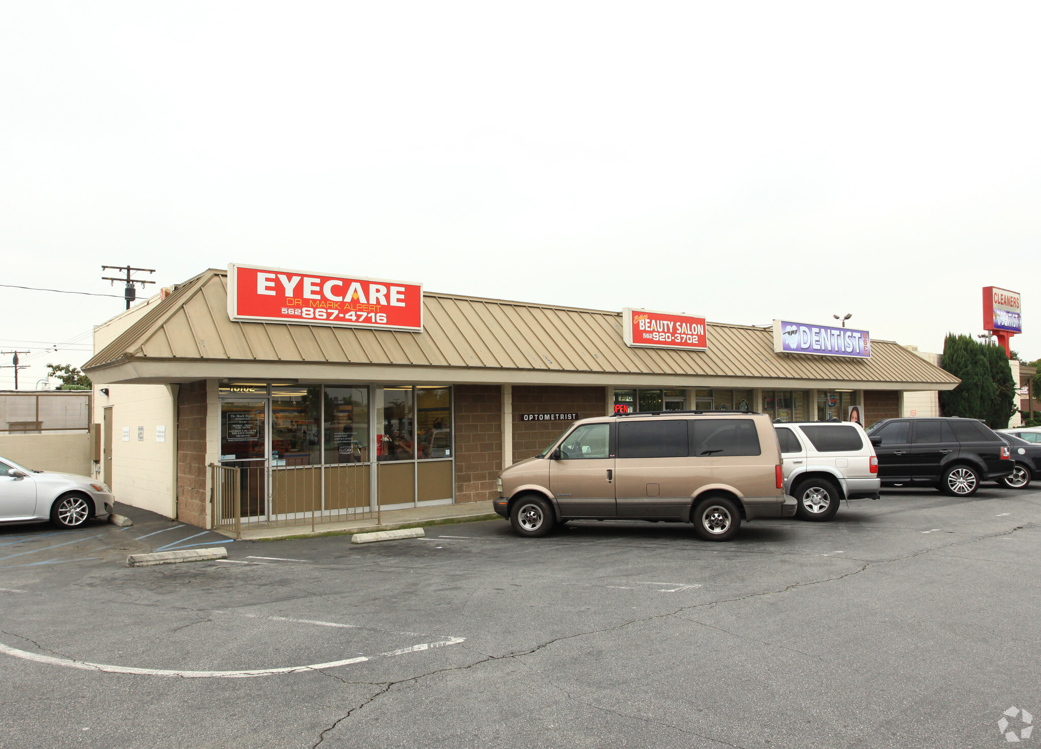 16102-16106 Bellflower Blvd, Bellflower, CA for Rent