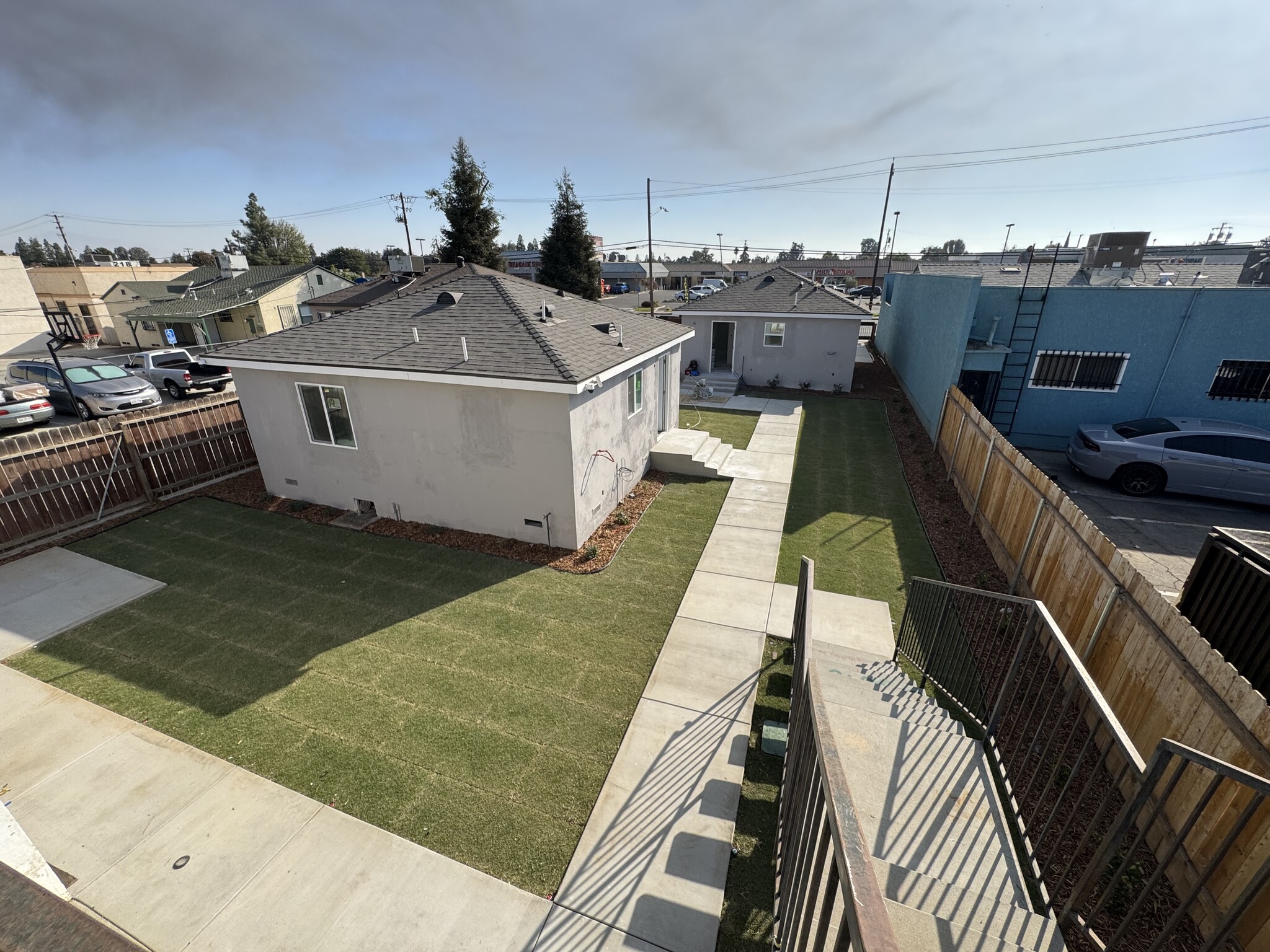 2300 Brundage Ln, Bakersfield, CA for Rent