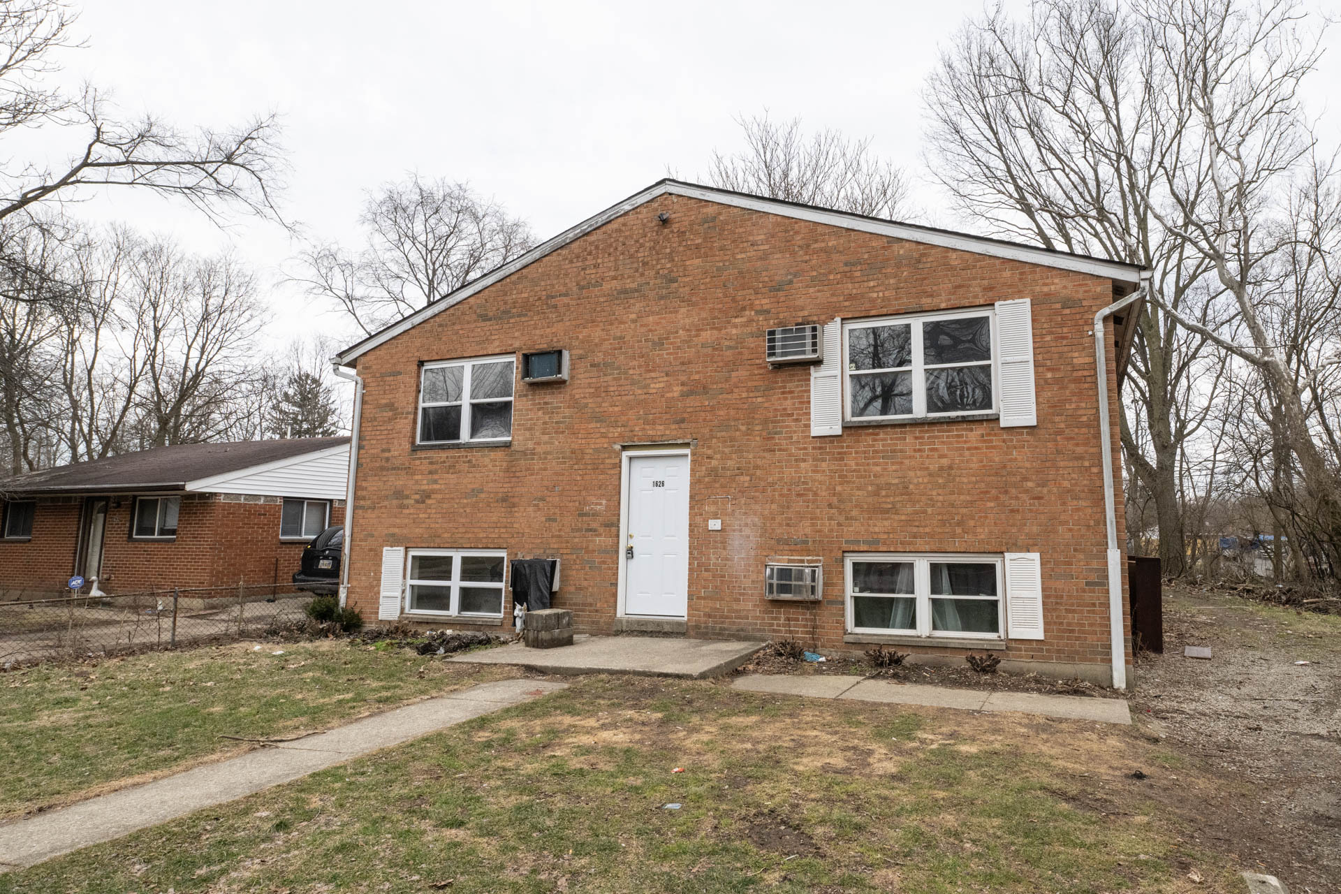 1626 Linnbrook Dr, Dayton, OH for Sale