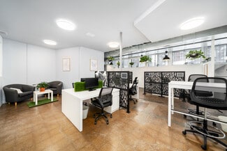 Montréal, QC Office - 880 Rue Roy E