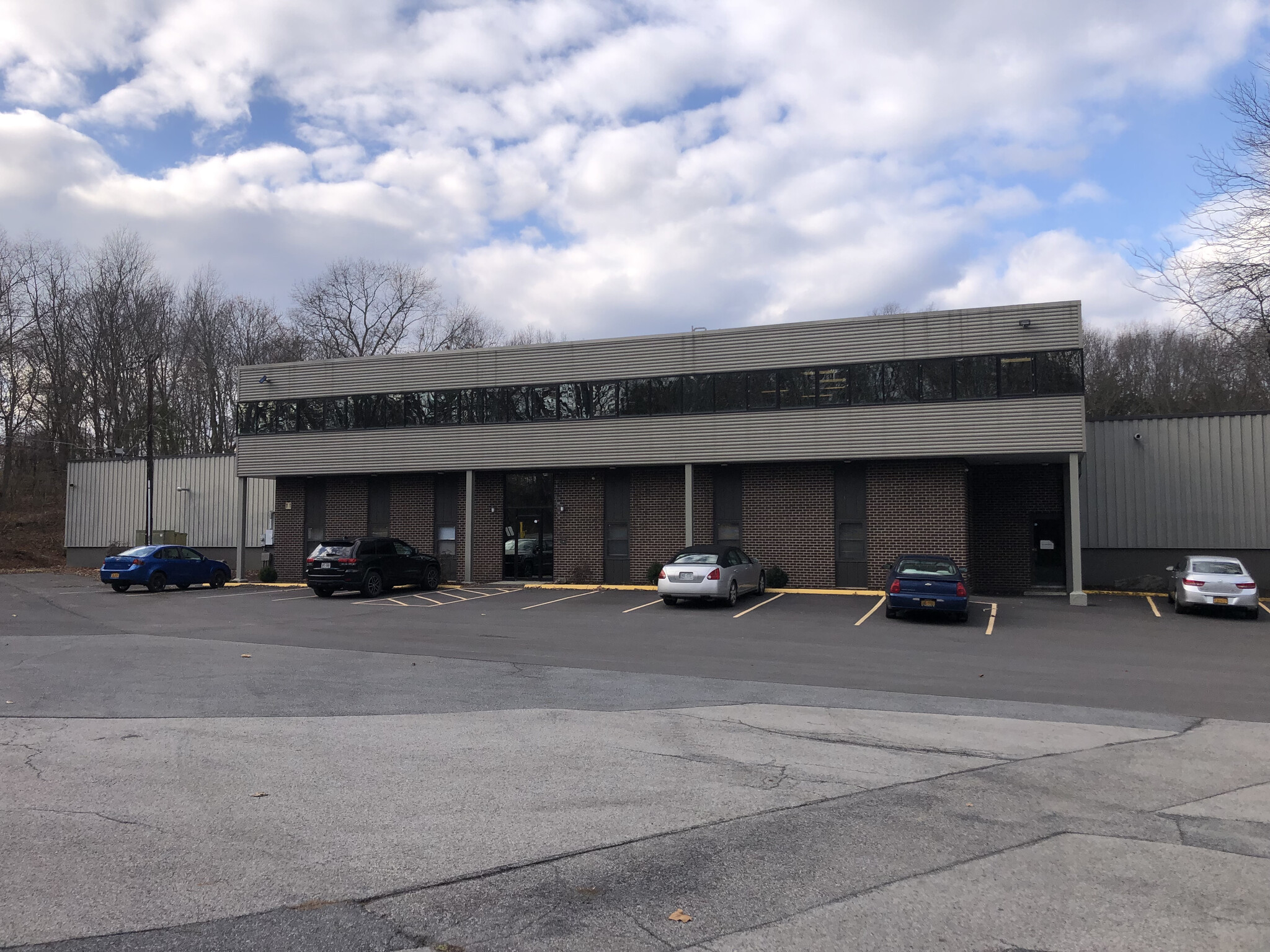 253 N Grand Ave, Poughkeepsie, NY for Rent