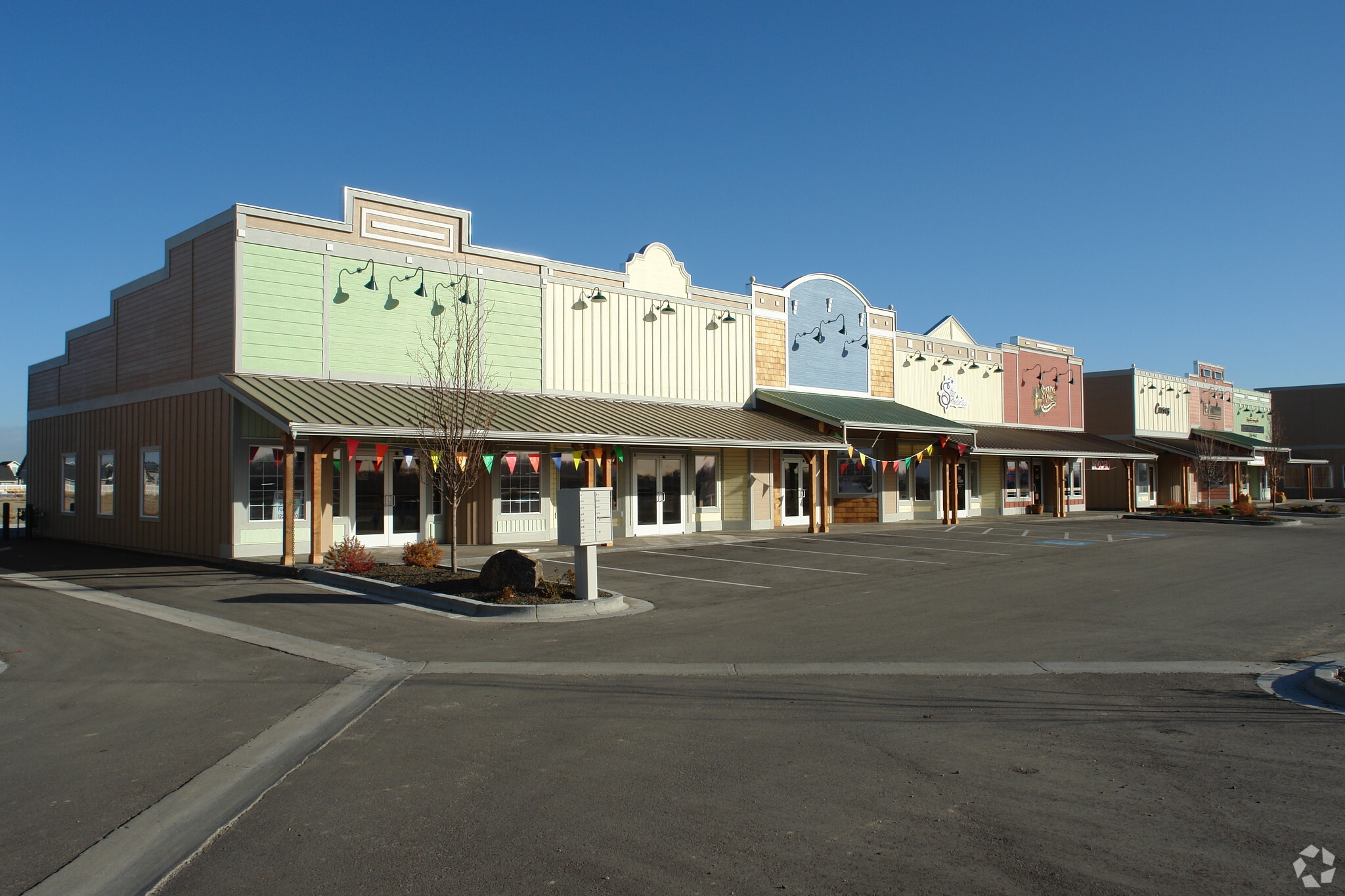 9736-9744 W State St, Star, ID for Rent