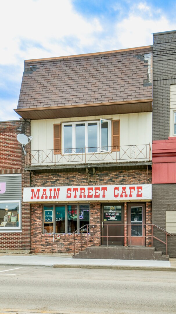 1418 Main St, Bloomer, WI for Sale