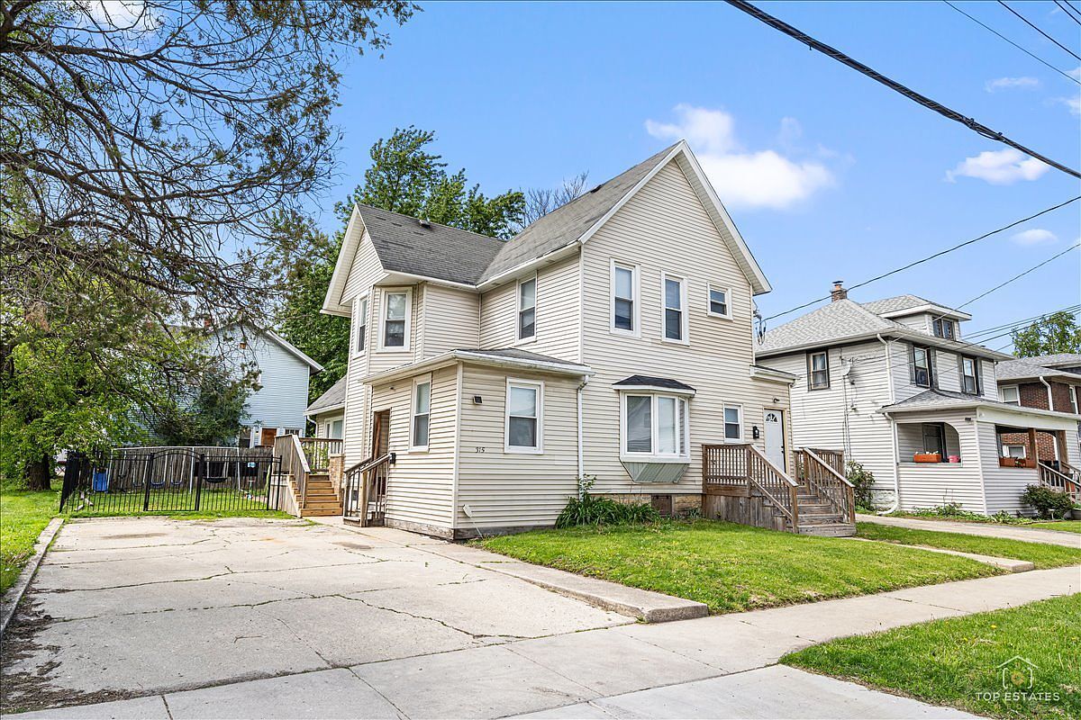 315 Pine St, Joliet, IL for Sale