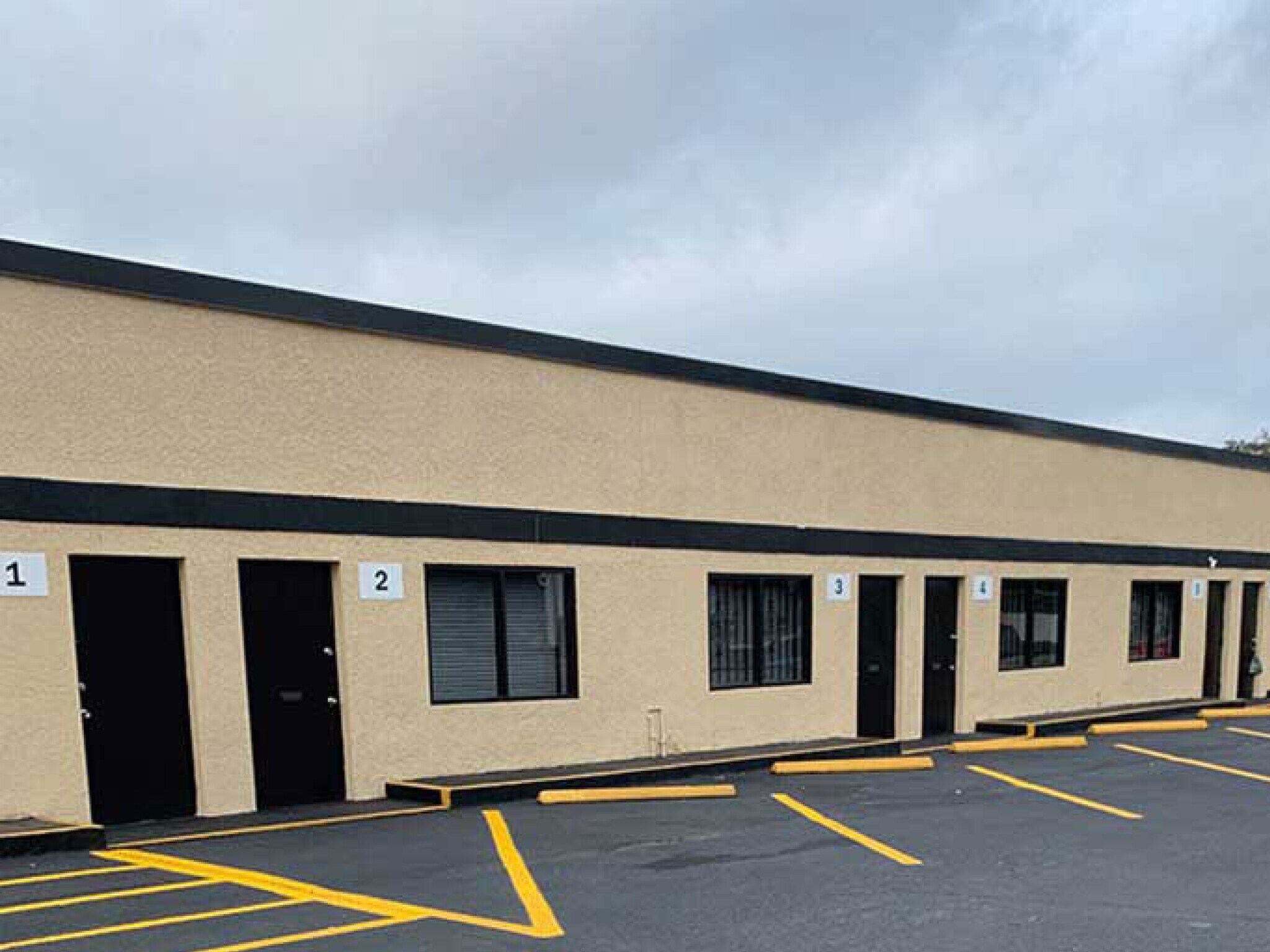 104 W Seneca Ave, Tampa, FL for Rent