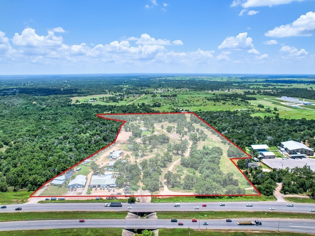 1177 Highway 71 W, Bastrop, TX for Sale