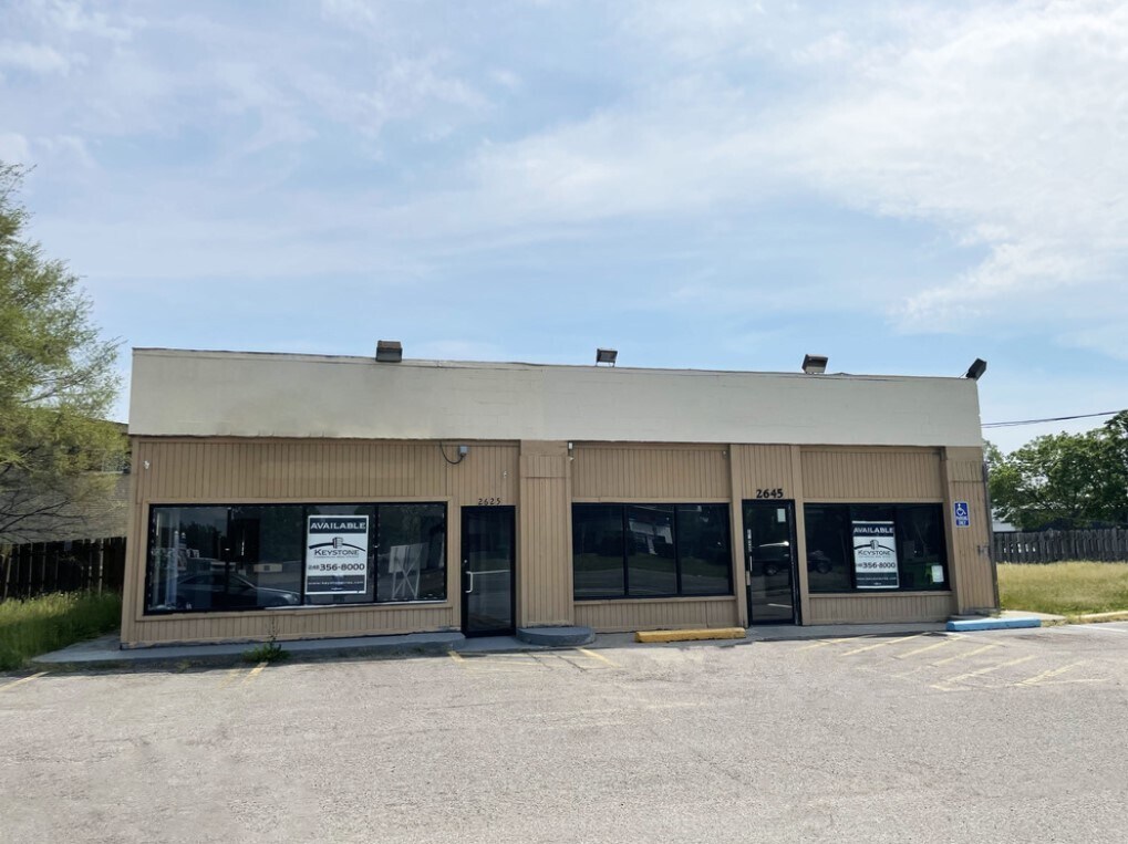 2625-2645 S Wayne Rd, Westland, MI for Sale