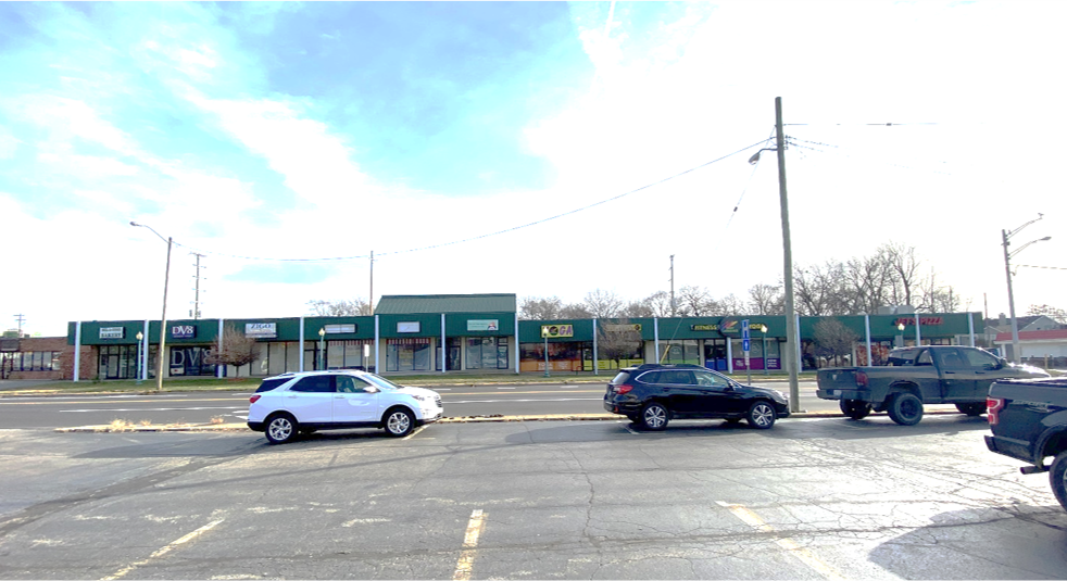 1529-1575 Union Lake Rd, Commerce Township, MI for Rent