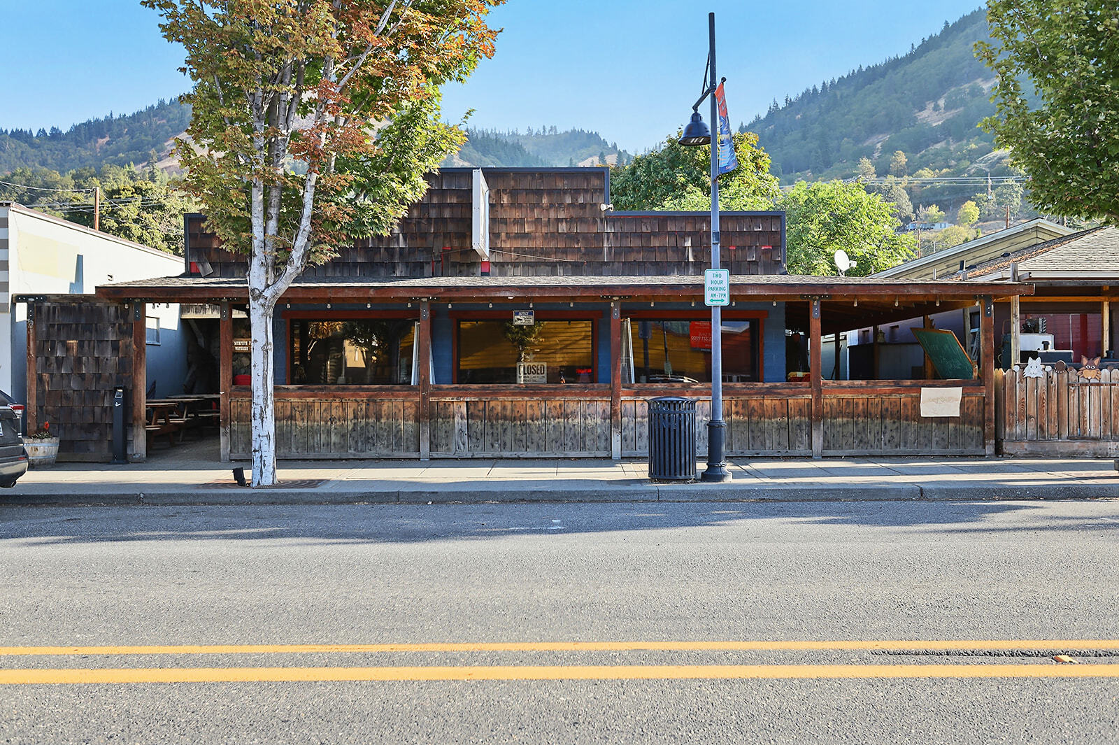 216 W Steuben St, Cook, WA for Sale