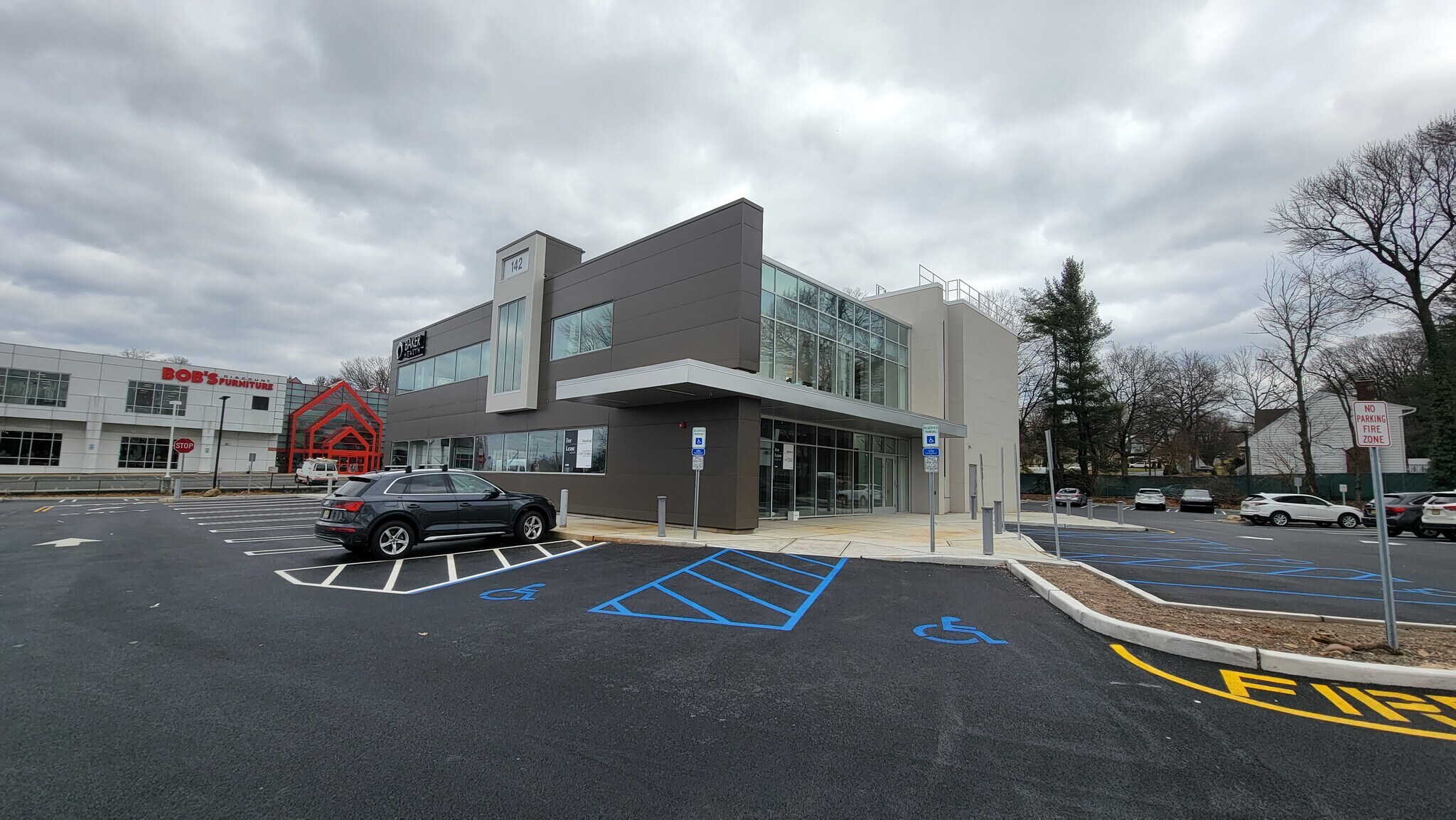 142 Route 17, Paramus, NJ for Rent