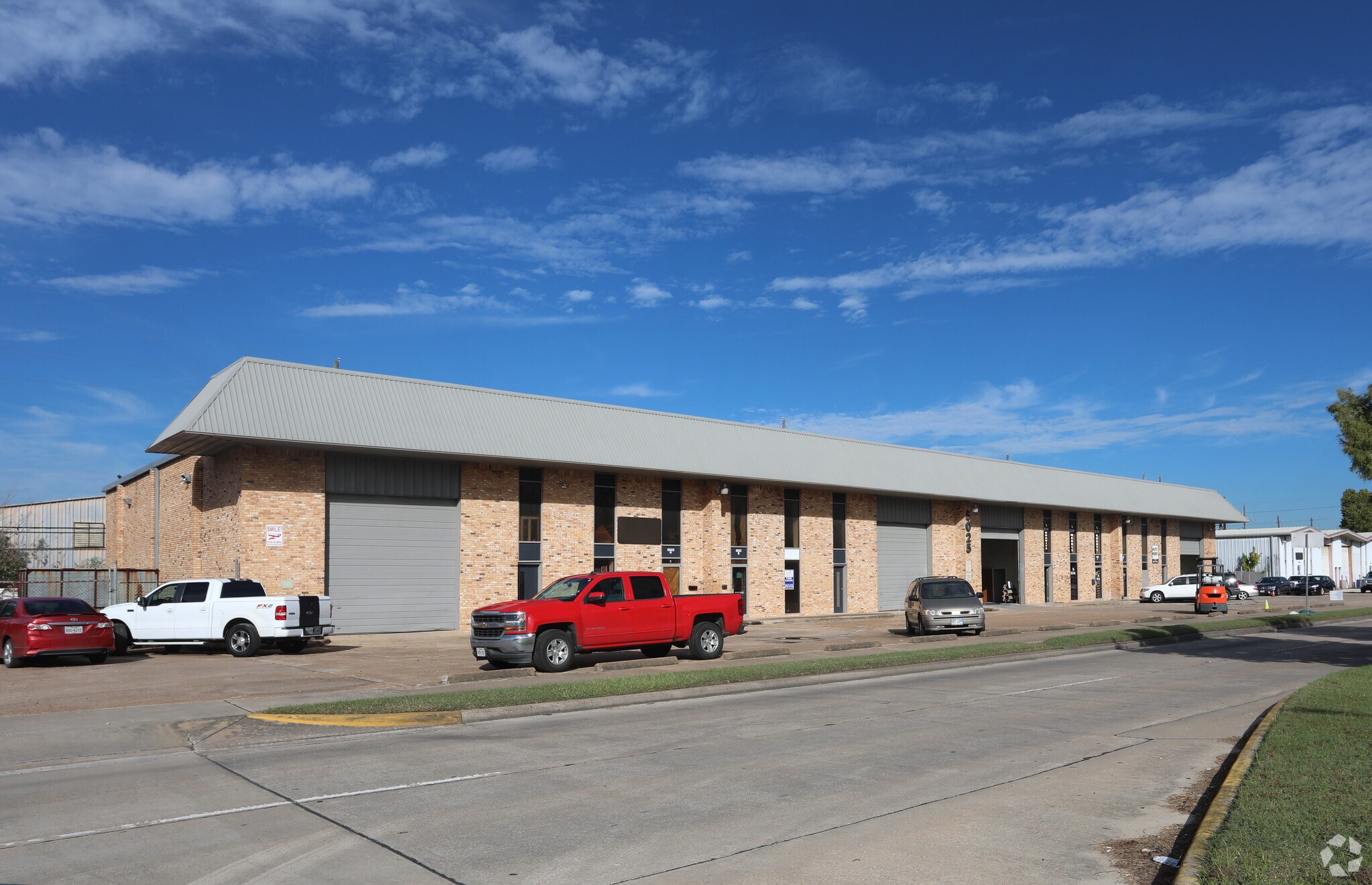 5005 Gessner Dr, Houston, TX for Rent