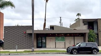 Oxnard, CA Storefront - 220 S A St